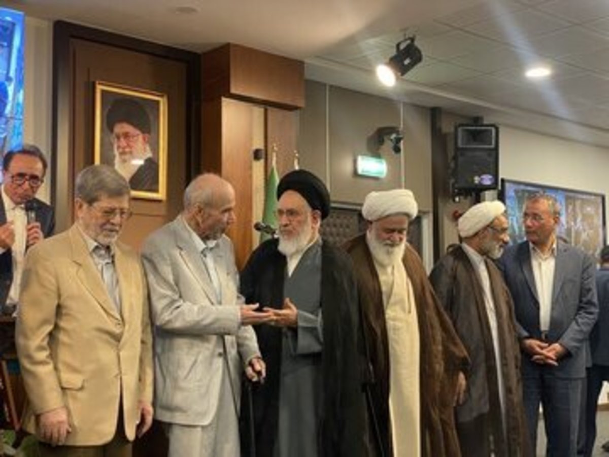 استقلال در فرهنگستان علوم برای انتخاب اعضاء