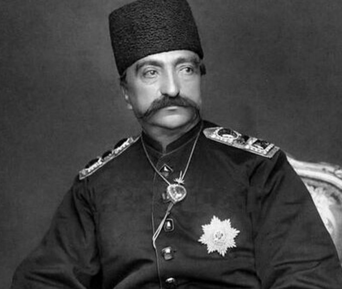 عکس/کیف فاخر لوازم آرایشی ناصرالدین شاه