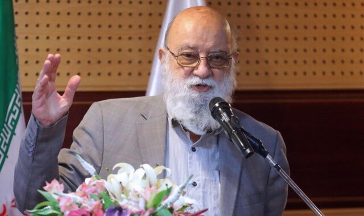 چمران: با تحصیل خود خواب‌های شوم دشمن را باطل کنید