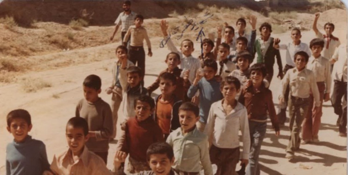 کتاب «ظفر» نوجوان شهید دفاع مقدس رونمایی شد