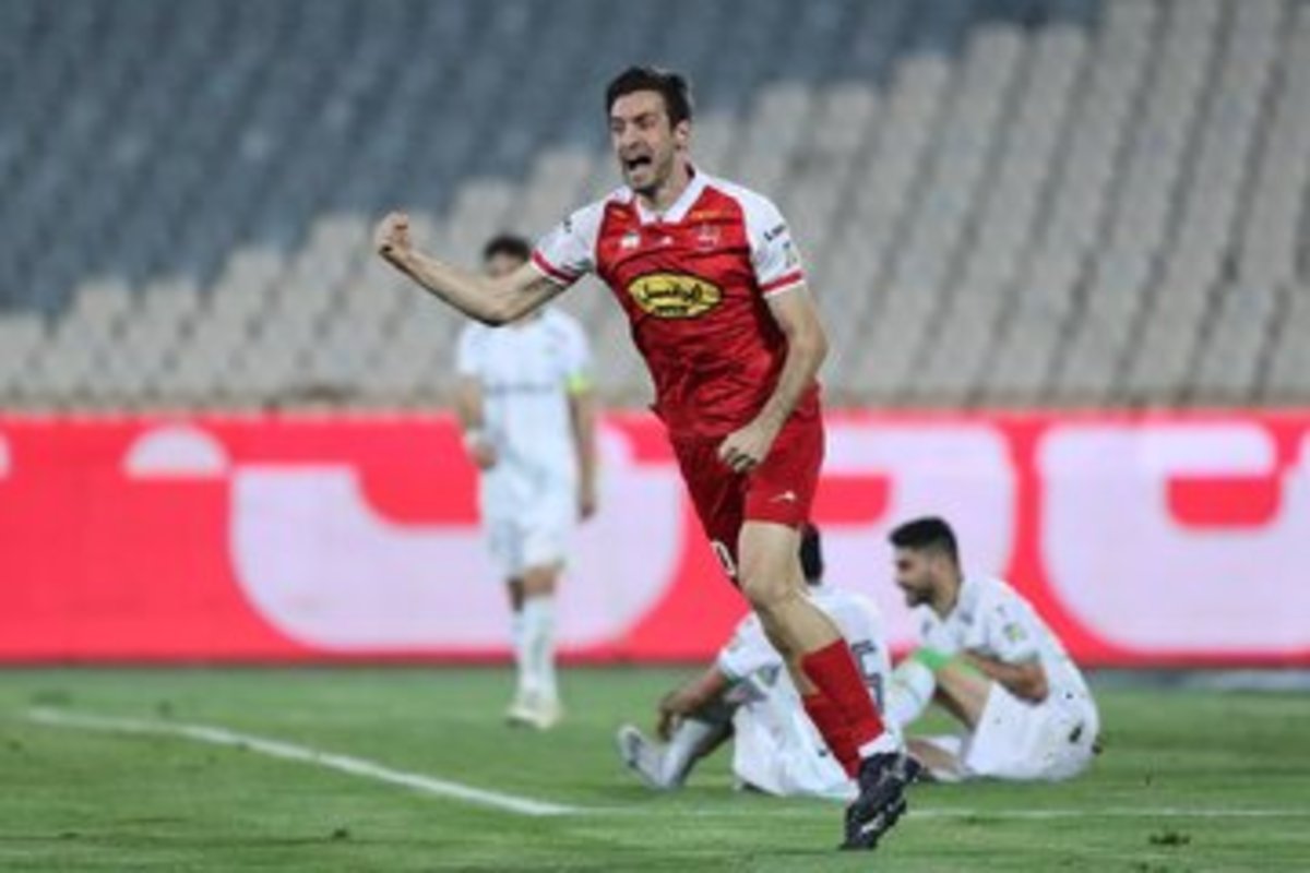 گولسیانی با پرداخت ده میلیاردی پرسپولیس برای سرخ‌ها بازی می‌کند