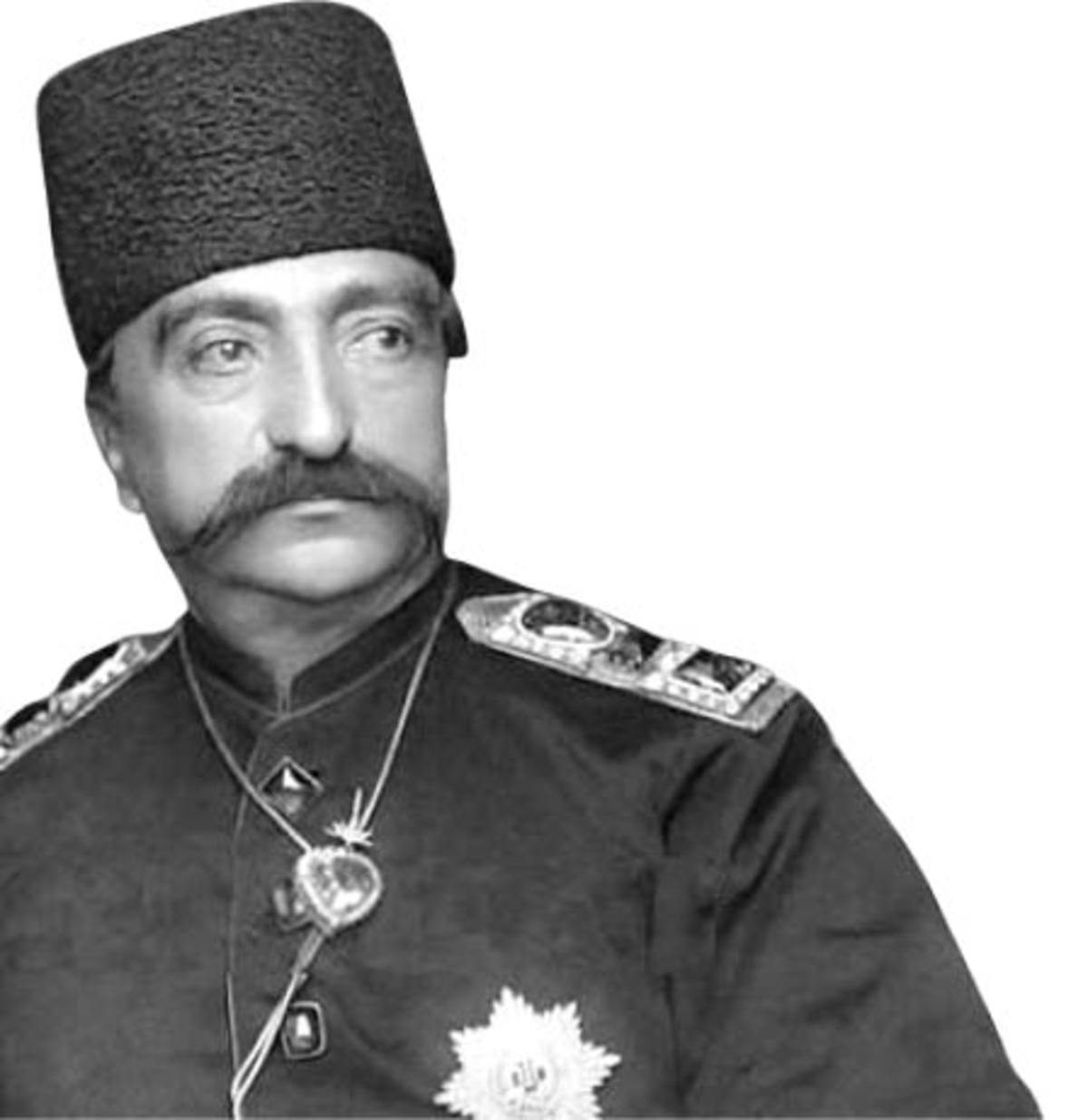 معمار پدرسوخته و عمارتِ ضدّ بادِ او!