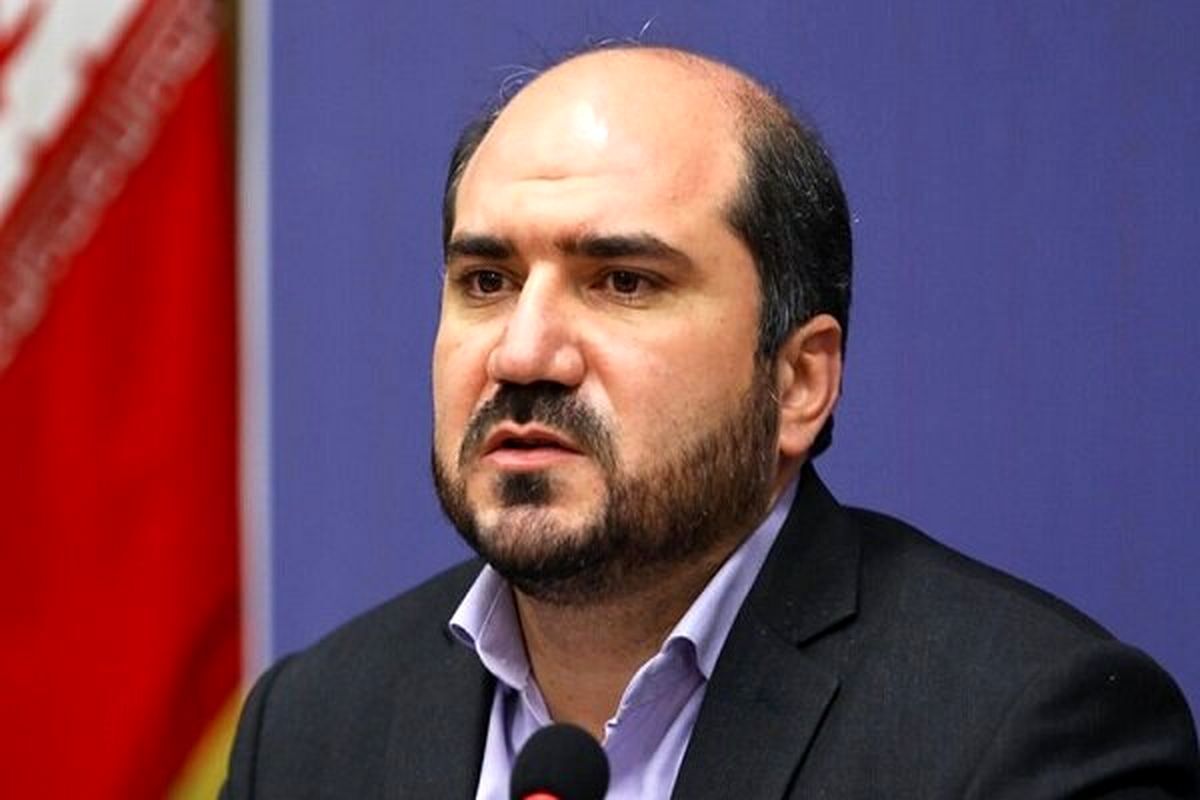 انتقاد معاون رئیس جمهور از عملکرد برخی بانک‌های خصوصی برای پرداخت تسهیلات تکلیفی