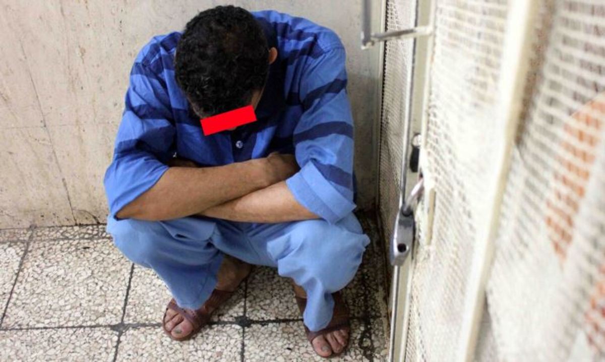 مرد بدبین صورت همسرش را سوزاند