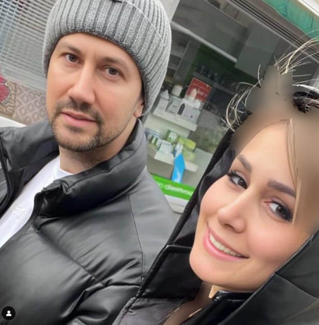 سایه پیری در چهره شاهرخ استخری و همسر جنجالی اش! + جدیدترین عکس سایه پیری در چهره شاهرخ استخری و همسر جنجالی اش! + جدیدترین عکس