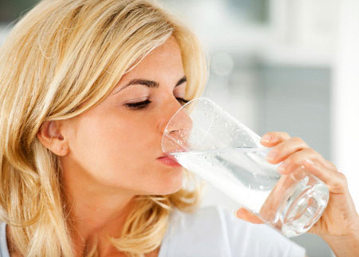 آدم با آب مسموم میشود؟