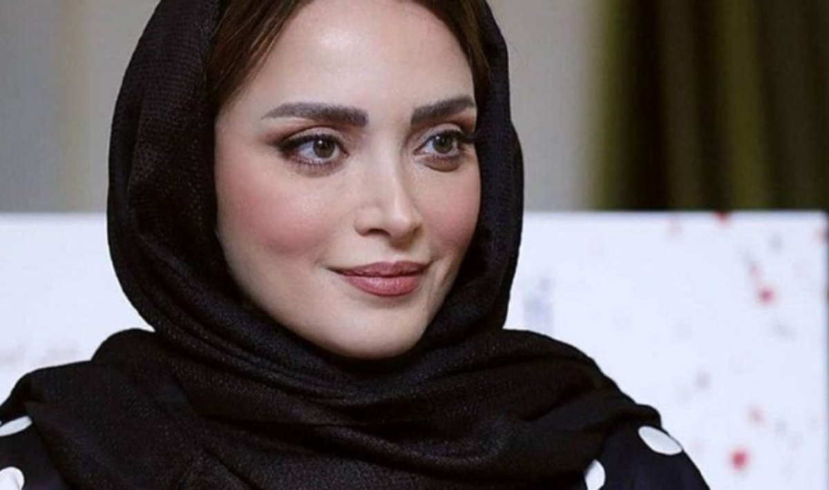 تغییر استایل بهنوش طباطبایی از مراسم تشییع پسیانی تا مهرجویی! /خانم بازیگر کی فرصت کرد موهایش را فر کند؟ +عکس