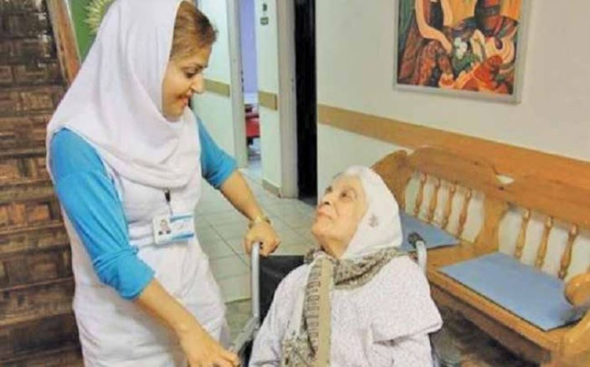 نظارت با بیمه مسئولیت؛ خدمات پرستاری در منزل ضرورتی که نیازمند چهارچوب نظارتی است