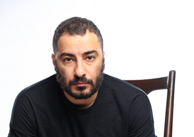 این دو مرد را می‌شناسید؟ / حدس بزنید کدام بازیگران جذاب و معروف سینمای ایران هستند!