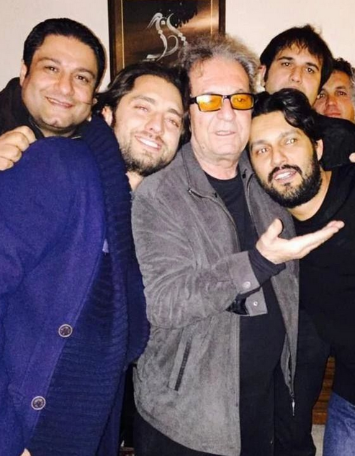 عکسی گریه دار از جشن تولد داریوش مهرجویی منتشر شد! عکسی گریه دار از جشن تولد داریوش مهرجویی منتشر شد!