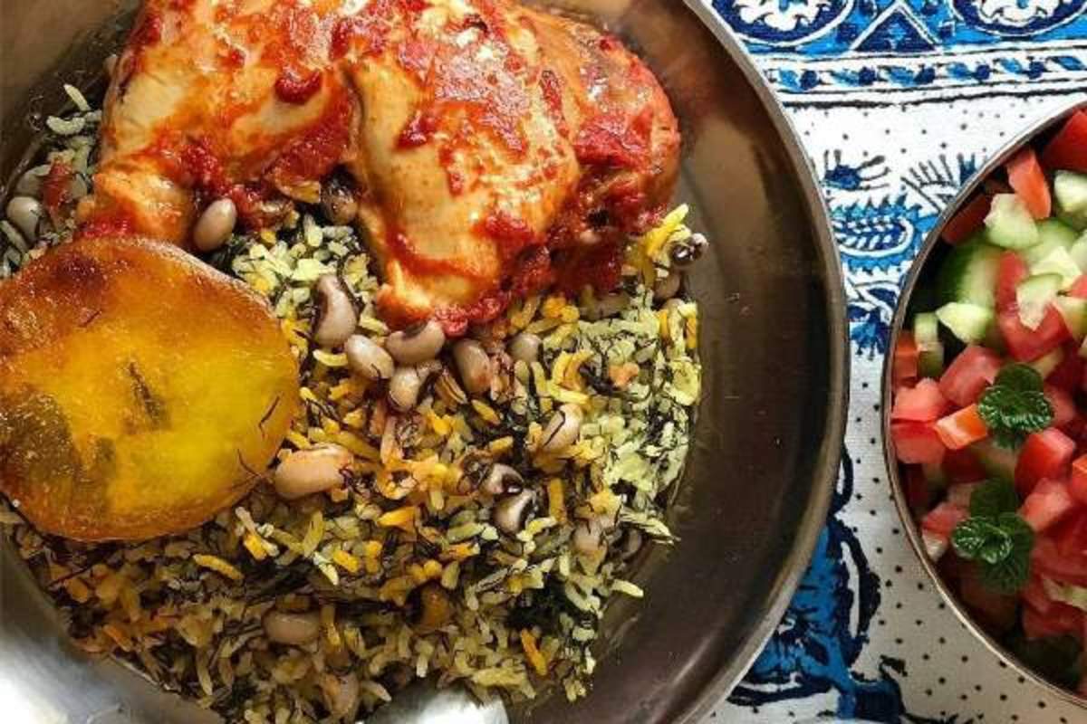 با لوبیا چشم بلبلی و مرغ این ترکیب فوق العاده و مخصوص را برای ناهار درست کن