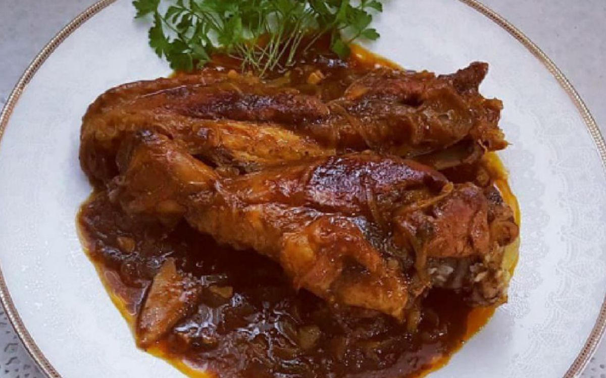 دستور پخت خورشت مقوی و لذیذ بوقلمون برای مهمانی‌های خاص