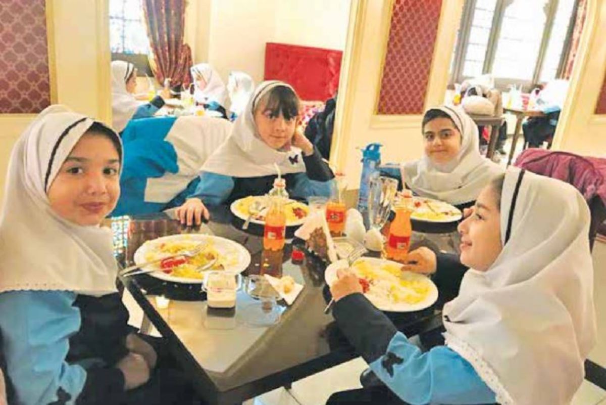 لاکچری بازی در مدارس ممنوع