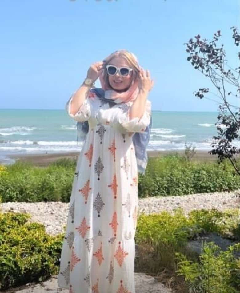 عکس/ صبا راد و لباس خیلی راحت و رنگارنگ ساحلی اش!