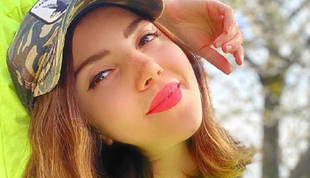 “عایشه گل” به باغداری انگور در ارومیه روی آورد؟ + عکس