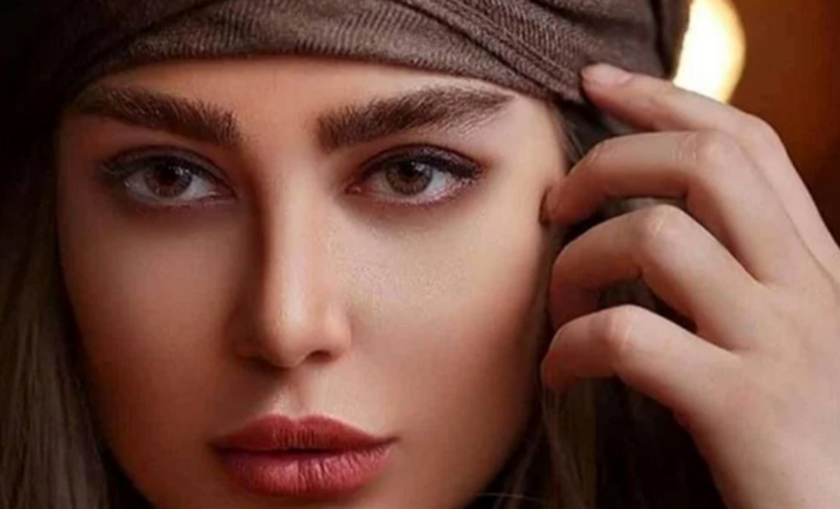 نابود شدن صورت زیبای خانم بازیگر/خط خطی شدن چهره سحر قریشی