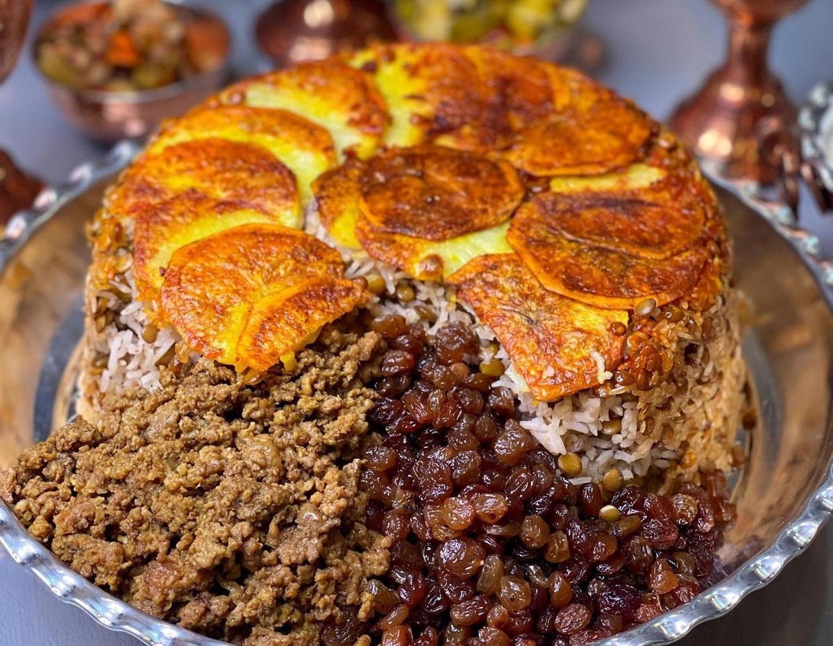با این ادویه مخصوص رنگ و بویی متفاوت به عدس پلوت بده
