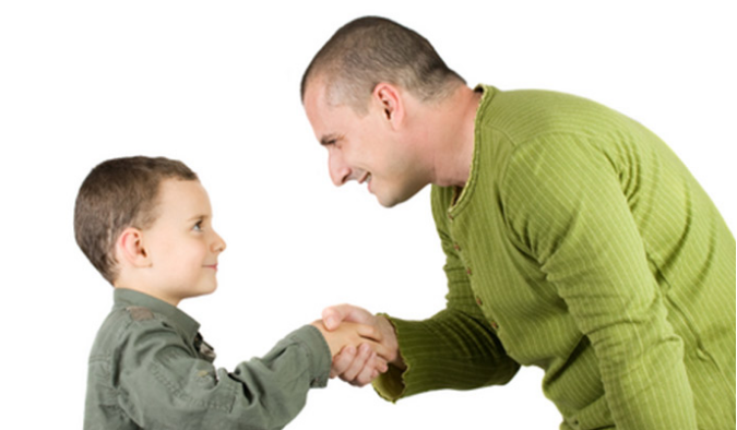 با رعایت این نکات کودکی باادب و مثال زدنی تربیت کنید