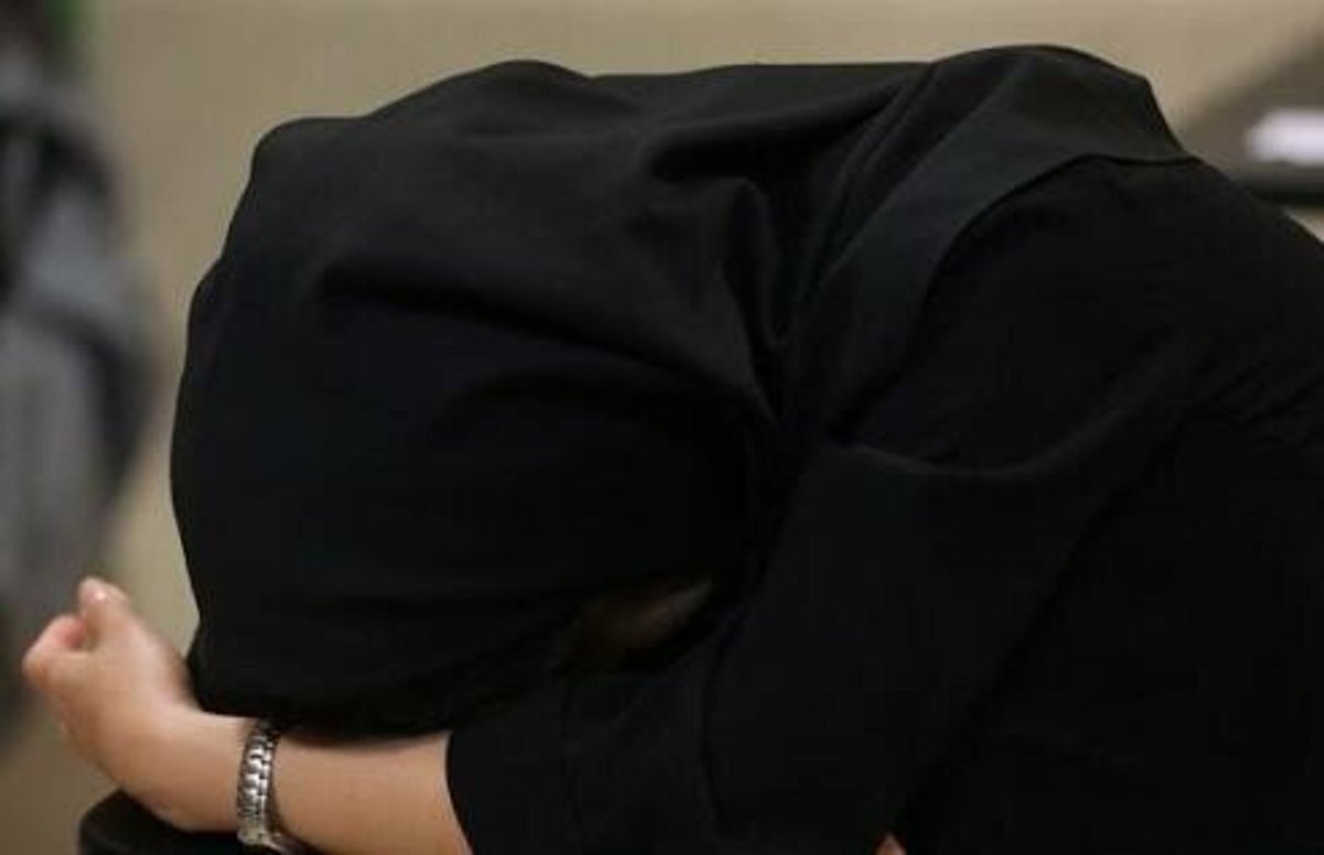 زندگی ام را تباه کردند تا پسرشان خوشبخت شود