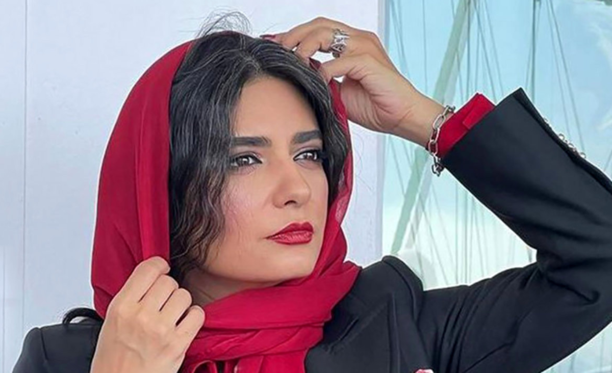 سلفی منتشر شده از خانم بازیگر کنار فردی که او را «جانان» حطاب کرد! /عشقش را ببینید!