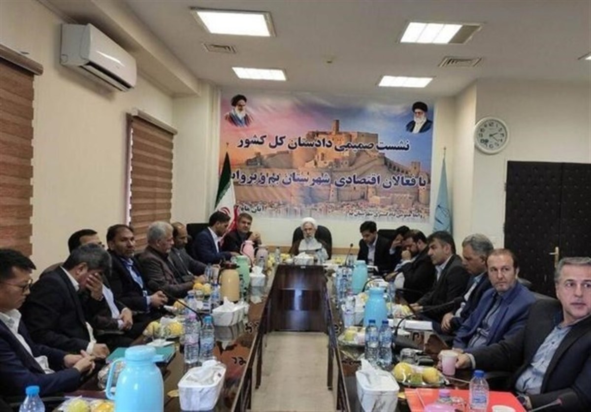 دادستان کل کشور: ملزم به حمایت از صاحبان صنایع و فعالان تولیدی هستیم