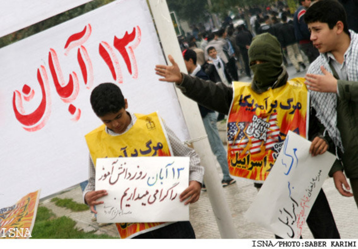 جزئیات خدمات رسانی اتوبوسرانی تهران برای مراسم روز ۱۳ آبان/ اعلام میدان‌های استقرار اتوبوس‌ها