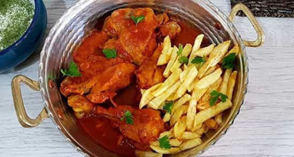 با این مرغ خوشرنگ و لذیذ همسرتان را شگفت زده کنید