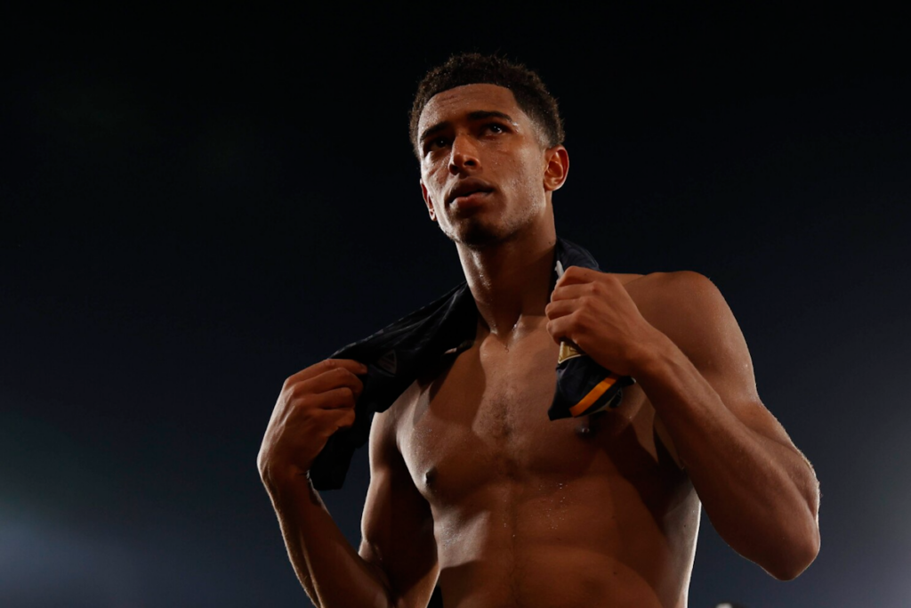 جود بلینگهام در صدد جانشینی رونالدو در رئال مادرید! /آمارها شما را حیرت زده میکند جود بلینگهام در صدد جانشینی رونالدو در رئال مادرید! /آمارها شما را حیرت زده میکند