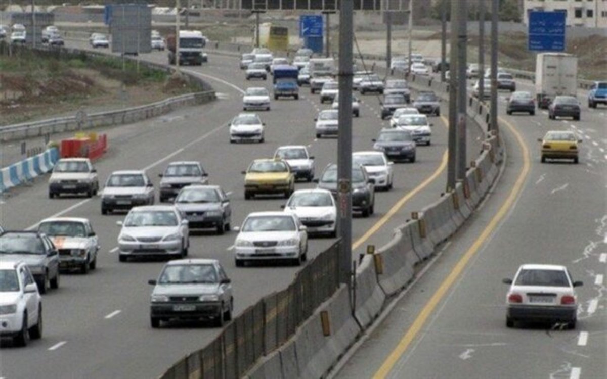 سرعت تردد در جاده‌های استان مرکزی ۱۰ کیلومتر بر ساعت بیشتر از میانگین کشوری