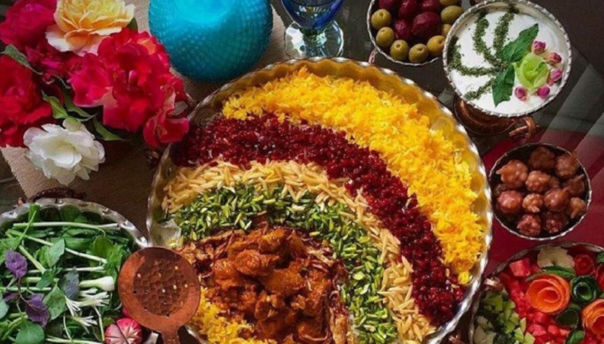 پلو هفت رنگ؛ یک گزینه عالی برای هنرنمایی تازه عروس‌ها در مجالس