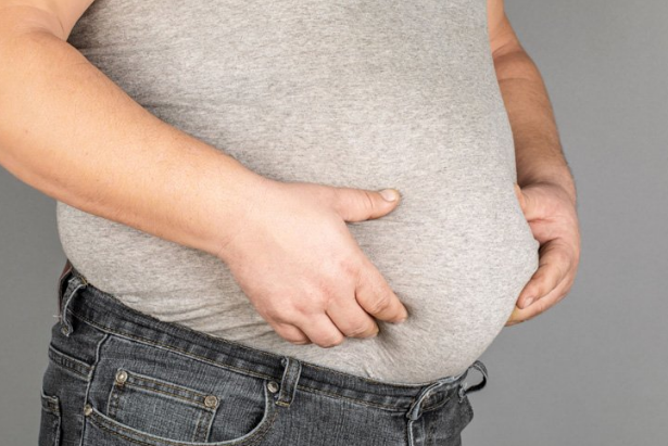 افزایش ریسک اختلالات مزمن سلامتی با داشتن چربی‌های شکمی