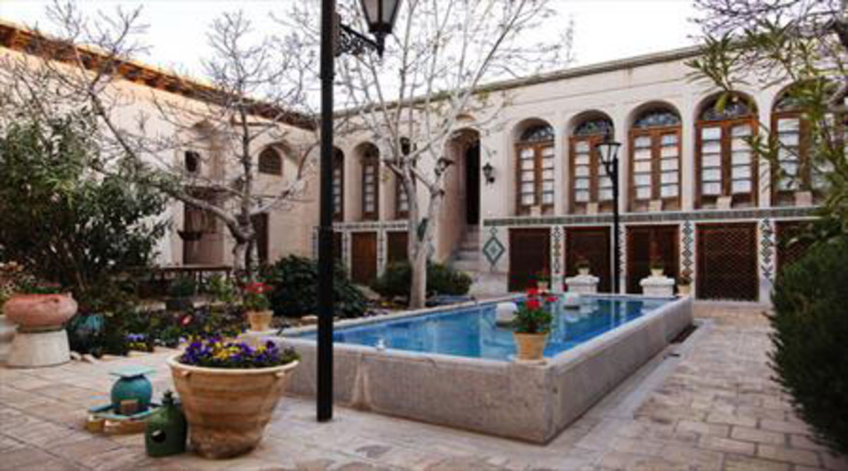 معماری باشکوه و خیره کننده خانه شیخ بهایی اصفهان