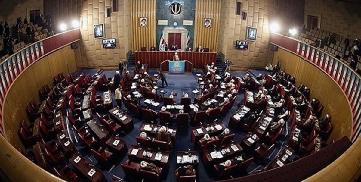 ثبت نام ۱۹ داوطلب انتخابات مجلس خبرگان رهبری در استان قزوین