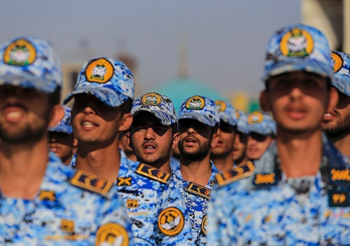 کاهش مدت خدمت سربازی به یک سال / مشمولان بالای ۳۰ سال با دو فرزند از خدمت سربازی معاف می‌شوند