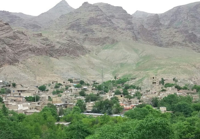 چه فصلی برای دیدن از دره آل مشهد مناسب است