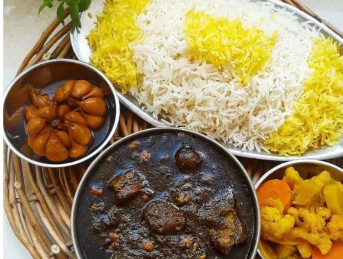 از دستور این قورمه سبزی خوش عطر و جا افتاده غافل نشوید