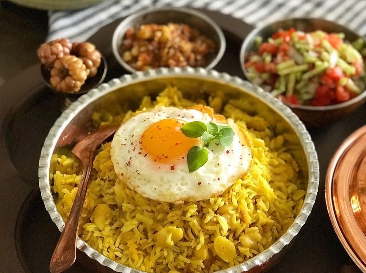 دستور پخت دمی خوشرنگ و متفاوت باقالی برای ناهار