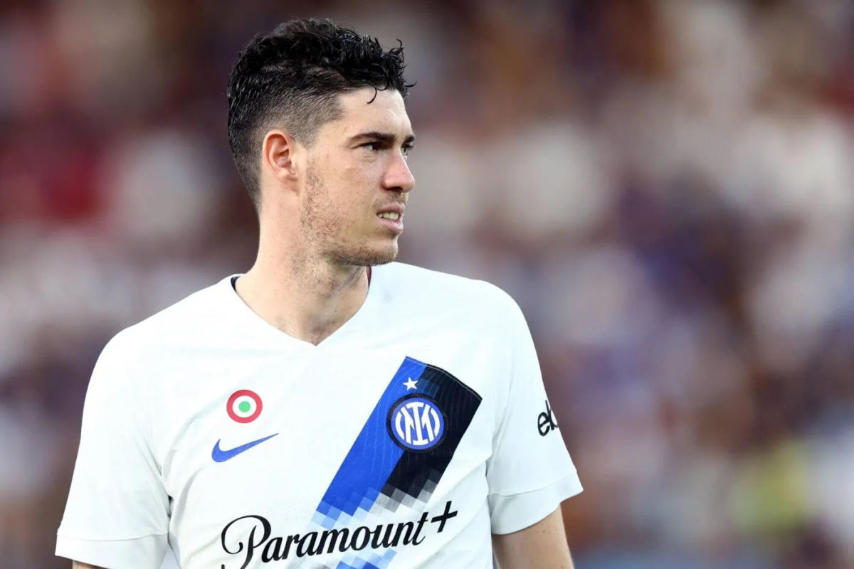 باستونی یک ماه از مستطیل سبز دور خواهد ماند