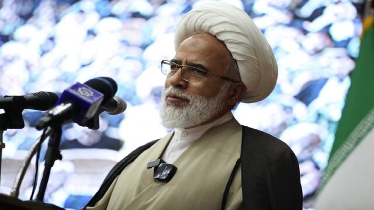 بسیج مولود انقلاب اسلامی و برخوردار از خصلت‌های عالی