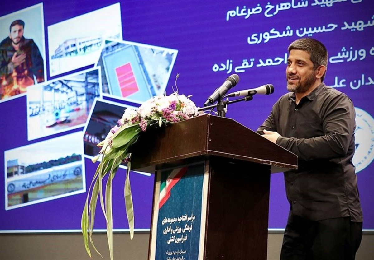 دبیر: در تاریخ ۷۰ ساله کشتی چنین افتخاراتی نداشتیم/ طوری برخورد می‌کنند که انگار باخته‌ایم