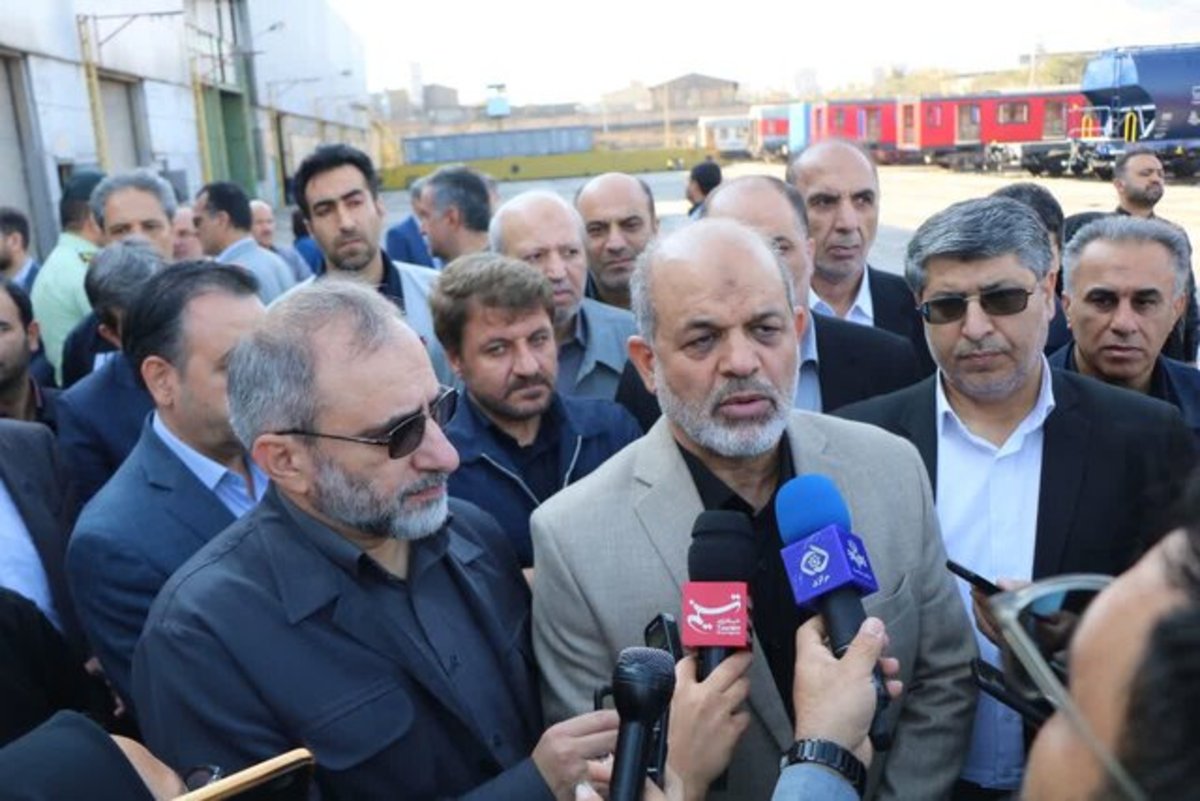 موضوع انتقال قرارداد خارجی واردات واگن مترو به داخل بررسی می‌شود