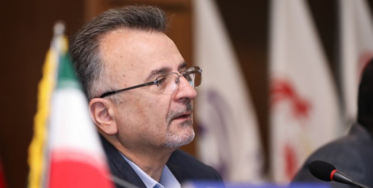 داورزنی: تمام گزینه‌ها را بررسی می‌کنیم و زمان طلایی را از دست نمی‌دهیم