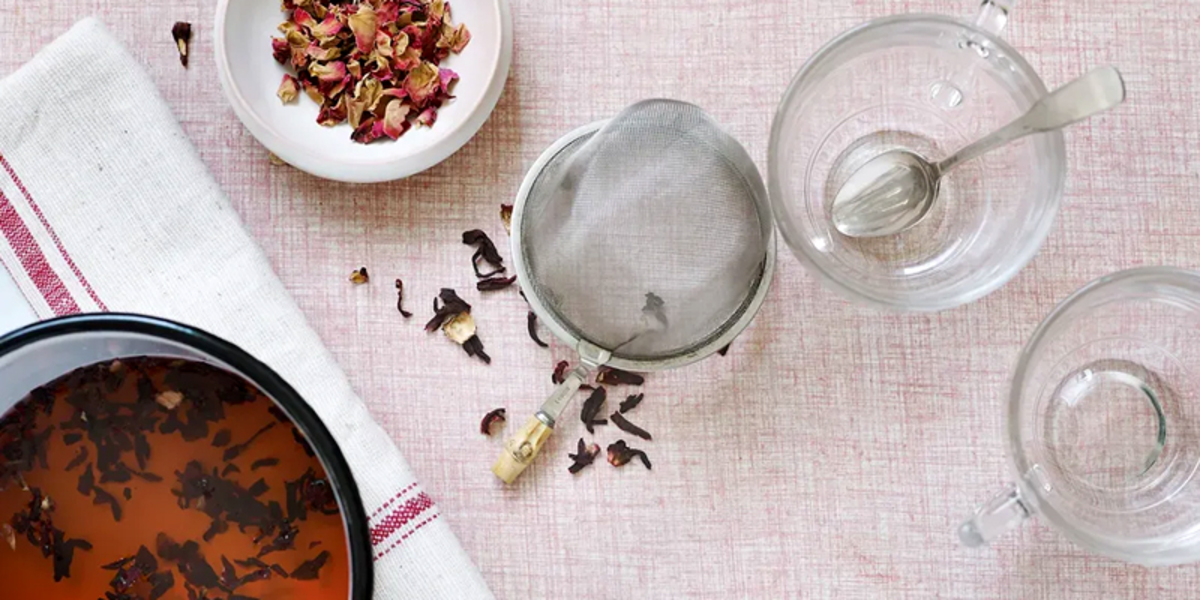 کاهش وزن و فشار خون با مصرف روزانه چای ترش +عوارض جانبی