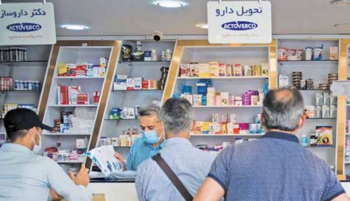 رایزنی برای پرداخت بموقع منابع به داروخانه‌ها/ قاچاق دارو با اجرای طرح دارویار ۶۰ درصد کاهش یافته است
