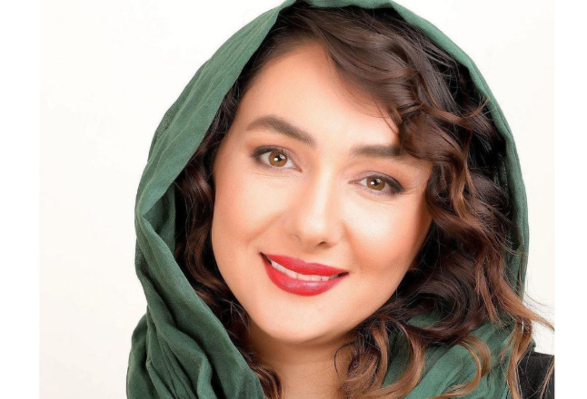 زیبایی خیره کننده خانم بازیگر در آستانه سن ۴۵ سالگی اش دیدنی است/عکس