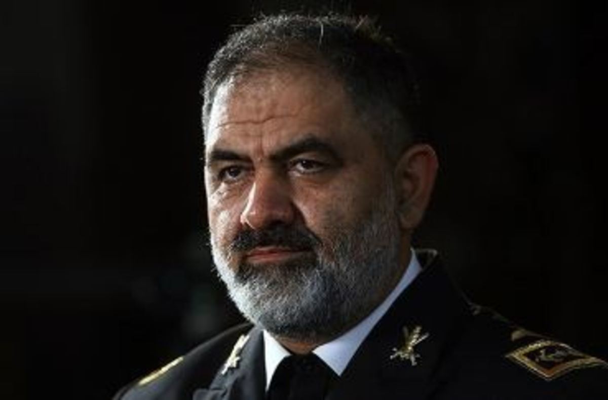 دریادار ایرانی مطرح کرد؛ حضور همزمان دو ناوشکن ایرانی در خلیج عدن و دریای سرخ