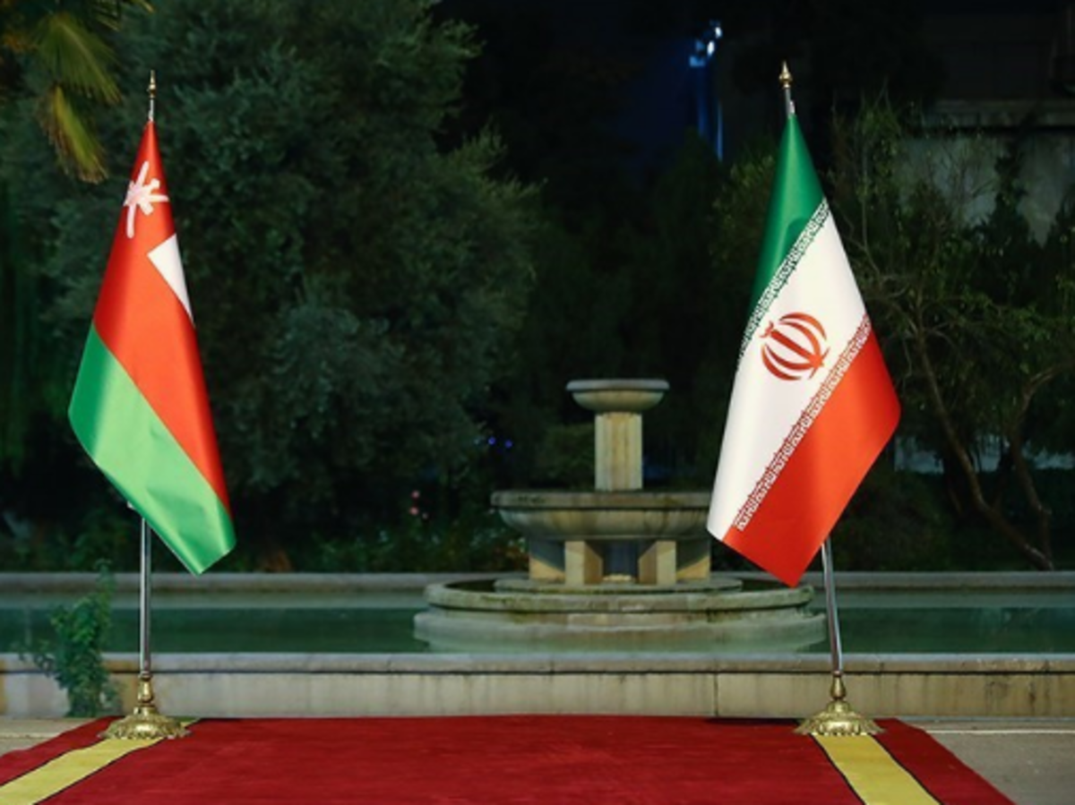 آغاز مذاکرات امضای موافقت‌نامه تجارت ترجیحی ایران و عمان در آینده نزدیک