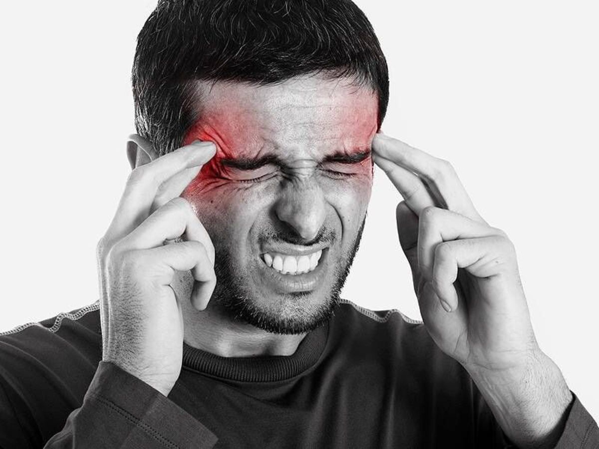 چند علت که درد ابرو را توجیه می‌کند
