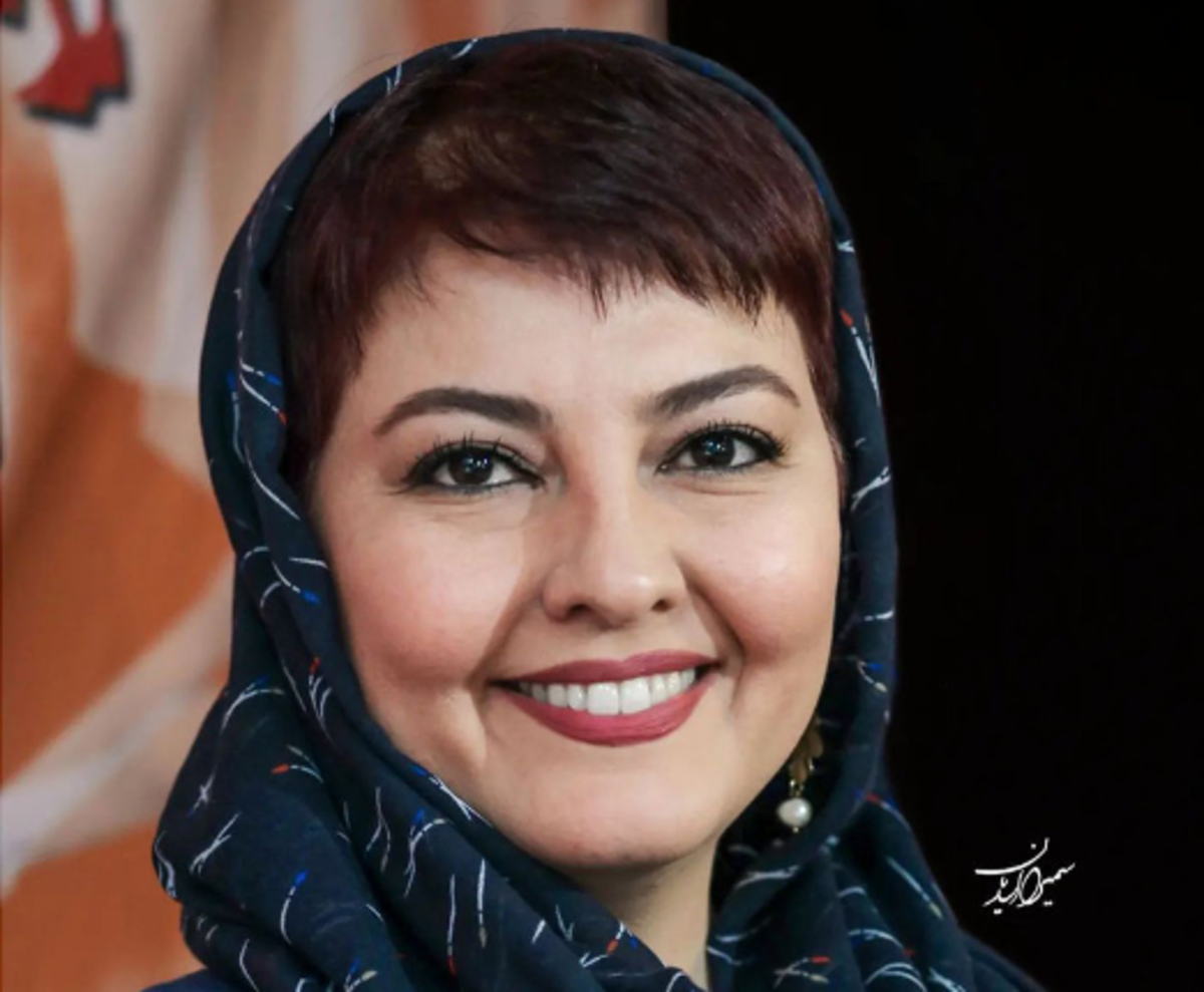 عکس‌های منتشر شده از خانم بازیگر همیشه خوش در حال دوچرخه سواری و تفریح!