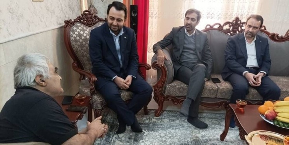 عیادت از کارمند پیشکسوت و جانباز بانک صادرات ایران در قم